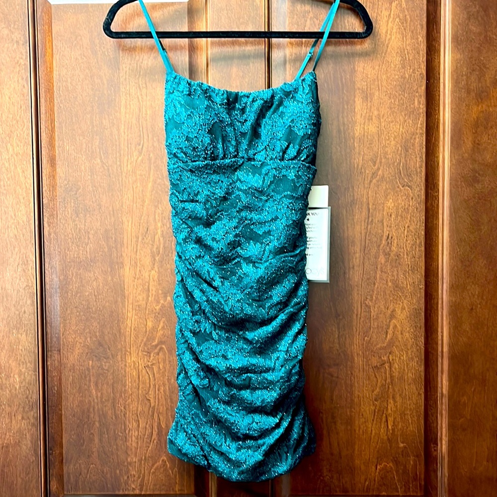 Emerald Sundae short formal dress